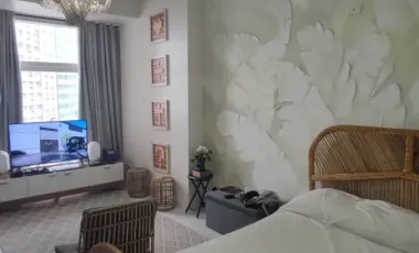 Just Bring Your Luggage! Fully Furnished Studio in Twin Oaks Place | Steps to Shaw MRT