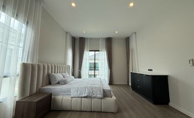 Luxury Detached House, Setthasiri Bangna KM.10, Near Mega Bangna