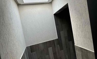 Casa en renta dentro de privada