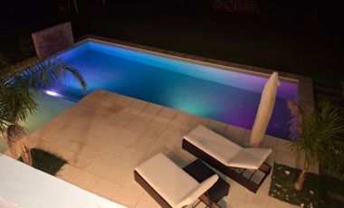 Venta Terralagos Casa 6 ambientes Canning