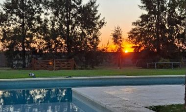 Venta Terralagos Casa 6 ambientes Canning