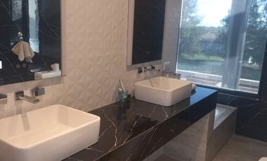 Venta Terralagos Casa 6 ambientes Canning