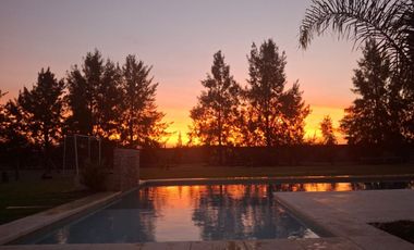 Venta Terralagos Casa 6 ambientes Canning