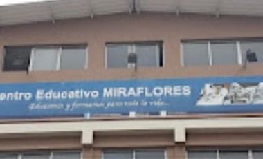 Terreno en Av. Cosme Renella, Principal Fae, esta listo para la compra