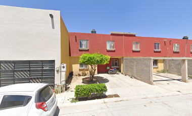 CASA EN CALLE PASEO DEL SALVADOR, GÓMEZ PALACIO , DURANGO, MÉXICO. ¡NO CRÉDITOS!