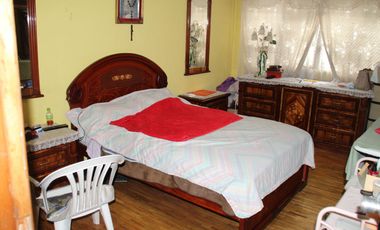 Venta de casa en el sector del Pinar Bajo , Quito , Ecuador.