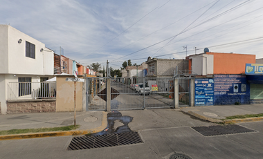 Casa en privada Bosques de Eucalipto, El Bosque Tultepec, Fraccionamiento Paseos de Tultepec II, Tultepec, México, México. ¡NO CRÉDITOS!