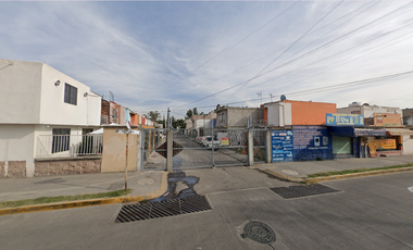 Casa en privada Bosques de Eucalipto, El Bosque Tultepec, Fraccionamiento Paseos de Tultepec II, Tultepec, México, México. ¡NO CRÉDITOS!