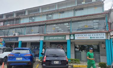 SE ALQUILA LOCAL COMERCIAL EN ALBOCENTRO 5