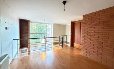 Departamento Loft en Arriendo, En Primer Piso y con Estacionamiento y Bodega, Edificio Francia 230