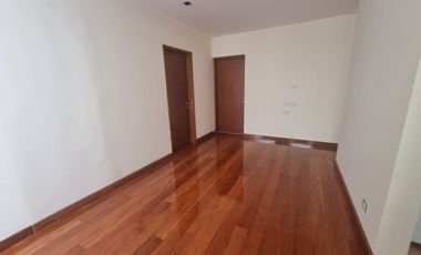 Fina Residencia 820 m² en Exclusivo Condominio - La Molina