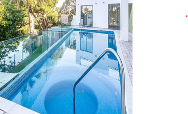 VENTA DE HERMOSA CASA