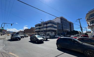 LOCAL COMERCIAL EN RENTA