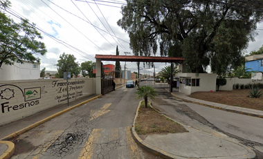 Casa en calle Roble, Tepanquiáhuac, San José del Puente, Cuautitlán Izcalli, México, México. ¡NO CRÉDITOS!