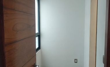 DEPARTAMENTO DE LUJO EN VILLAS DE IRAPUATO