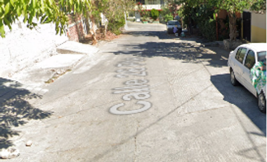 CASA ADJUDICADA EN CALLE OLINALA, COLONIA BUROCRATAS, CHILPANCINGO GUERRERO
