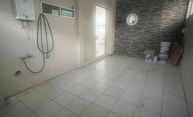 CASA EN VENTA EN GEOPINOS VERACRUZ CON 4 RECÁMARAS EN CLUSTER CON ALBERCA Y JARDIN $1,700,000 (SOLO CRÉDITOS BANCARIOS Y REC PROPIOS)