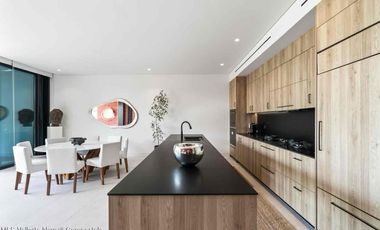 Penthouse de Lujo en venta Frente al Mar en Naya, Punta Mita – 3 Recámaras, Amueblado