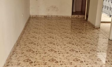 Venta Casa de 4 niveles independientes sector Samaria Pereira