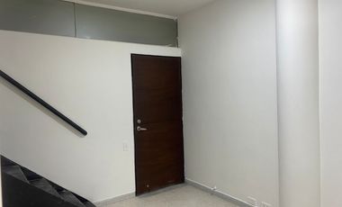 Oficina en Arriendo en Aguacatala en Poblado ,Medellin