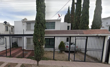 CASA EN VENTA Fraccionamiento Los Olivos de Tlaquepaque, San Pedro Tlaquepaque