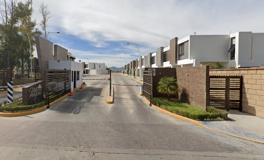 Casa en Venta. Fraccionamiento Vista Magna, Rancho Santa Mónica, Aguascalientes. Remate Hipotecario.