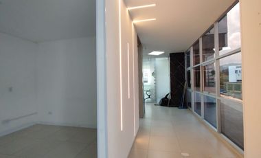 Oficina en venta en Pinares