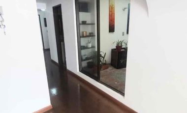 SE VENDE HERMOSO APARTAMENTO CERCA AL CAI DE PALERMO.