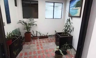 SE VENDE HERMOSO APARTAMENTO CERCA AL CAI DE PALERMO.