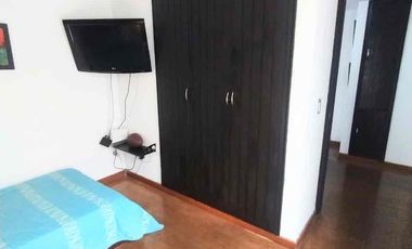 SE VENDE HERMOSO APARTAMENTO CERCA AL CAI DE PALERMO.