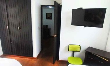 SE VENDE HERMOSO APARTAMENTO CERCA AL CAI DE PALERMO.