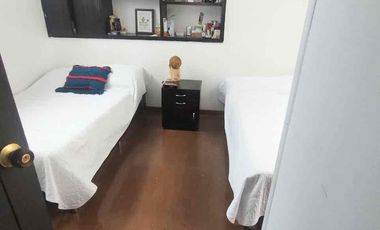 SE VENDE HERMOSO APARTAMENTO CERCA AL CAI DE PALERMO.