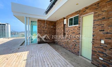 Penthouse con Piscina en Venta