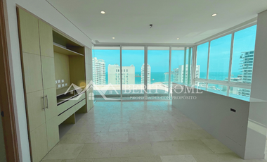 Penthouse con Piscina en Venta