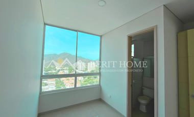 Penthouse con Piscina en Venta