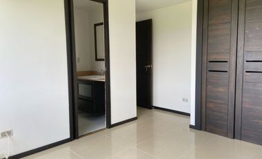 Apartamento en arriendo en Aves Maria, Sabaneta, Medellin