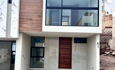 Casa en venta en Zimalta, Tlaquepaque