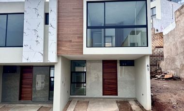 Casa en venta en Zimalta, Tlaquepaque