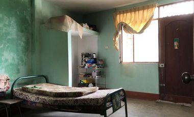 Venta de Casa Como Terreno en Chicama – Ubicación Estratégica