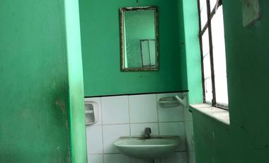 Venta de Casa Como Terreno en Chicama – Ubicación Estratégica