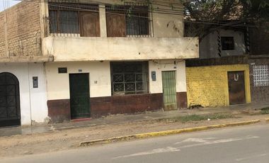 Venta de Casa Como Terreno en Chicama – Ubicación Estratégica
