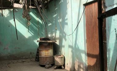 Venta de Casa Como Terreno en Chicama – Ubicación Estratégica