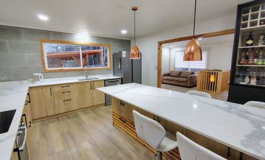 Casa con Parcela piedra Blanca $ 180.000.000.-