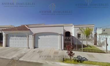 CASA EN VENTA EN CHIHUAHUA, DE LA FAMILIA, VALLE VERDE. (155)