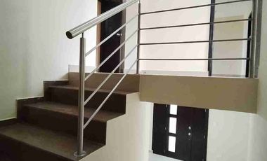 VENTA CASA INDEPENDIENTE VALLE DE LOS CHILLOS - Cerca a la Salle
