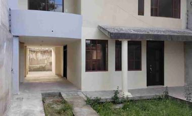 VENTA CASA INDEPENDIENTE VALLE DE LOS CHILLOS - Cerca a la Salle