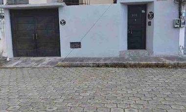 VENTA CASA INDEPENDIENTE VALLE DE LOS CHILLOS - Cerca a la Salle