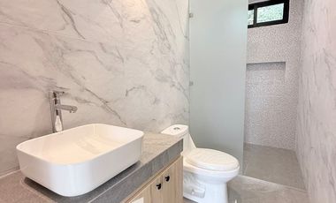 Casa con pozo de agua, rooftop y cochera para 3 autos – Xalapa rumbo a Coatepec