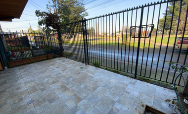 Casa Amplia en Venta, 3D, 2B, Frente a Áreas Verdes y a Pasos de Supermercado, Villa los Sembradores, Labranza