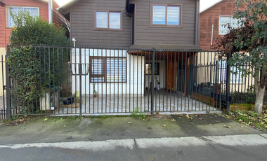 Casa Amplia en Venta, 3D, 2B, Frente a Áreas Verdes y a Pasos de Supermercado, Villa los Sembradores, Labranza